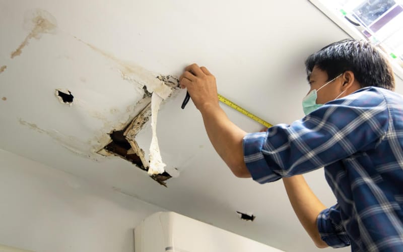 Learn How To Quickly Fix Water Damaged Ceiling
